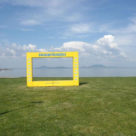 Holiday Homes In Balatonmariafuerdo 48114 ภายนอก รูปภาพ